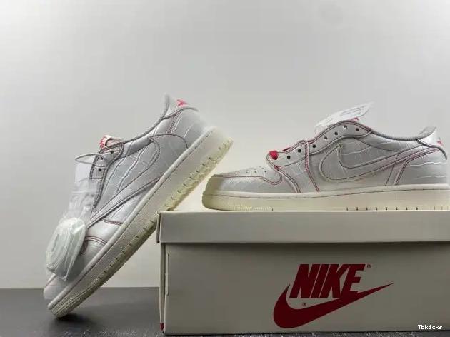 Reps TBK Low 1 Air x OG DM7866-601 Jordan Scott Travis 0603